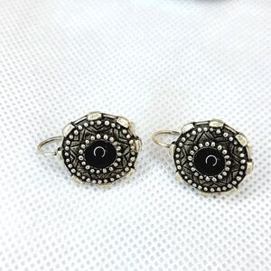 VINTAGE RETRO STYLE SILVER TONE STUD EARRINGS